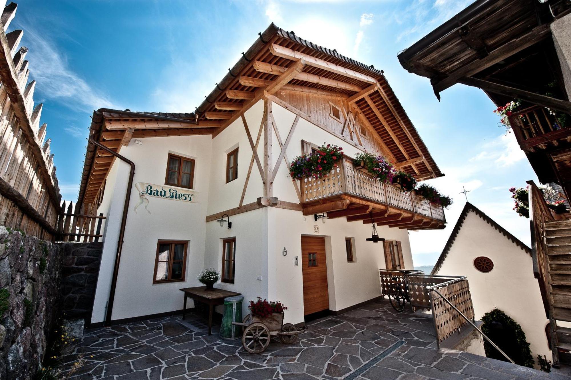 Gasthaus Bad Siess Longostagno Экстерьер фото